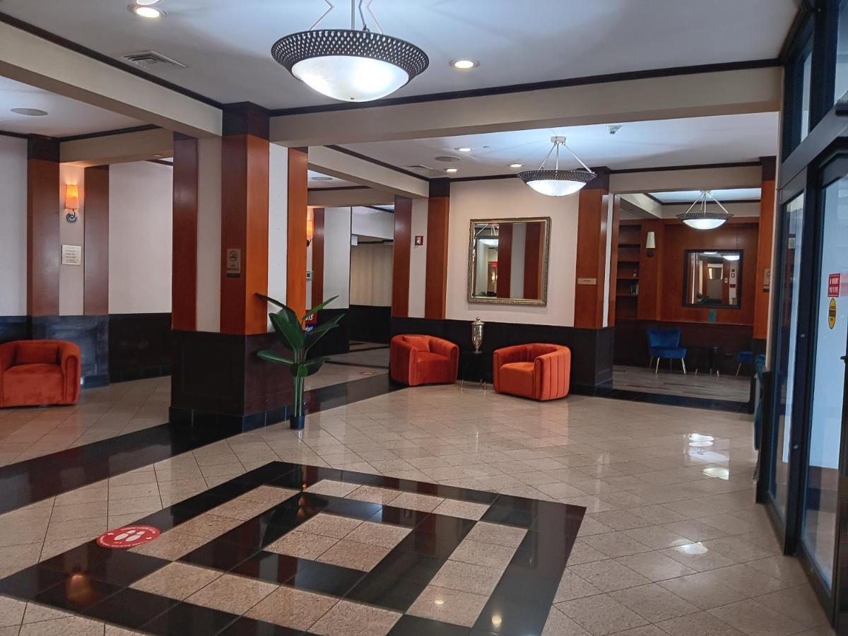 Clarion Hotel & Suites Mount Laurel Kültér fotó